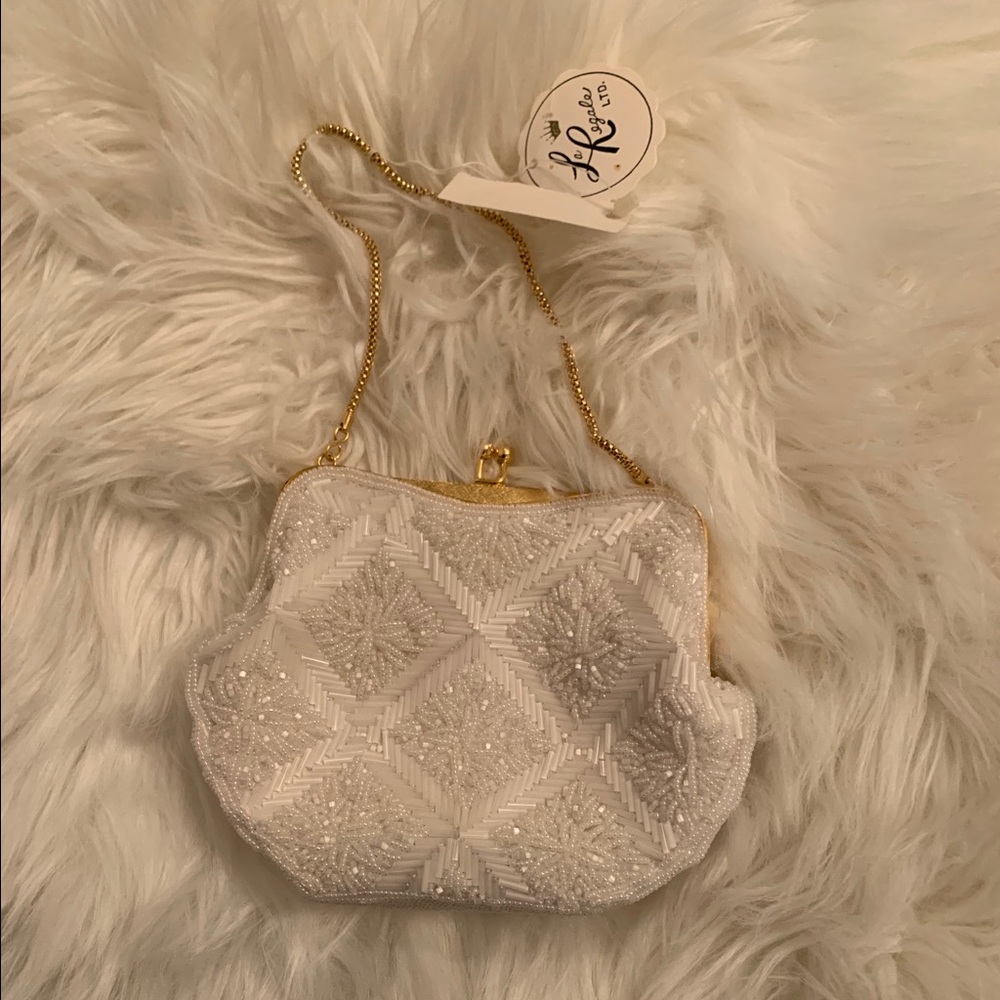 NWT vintage beaded clutch